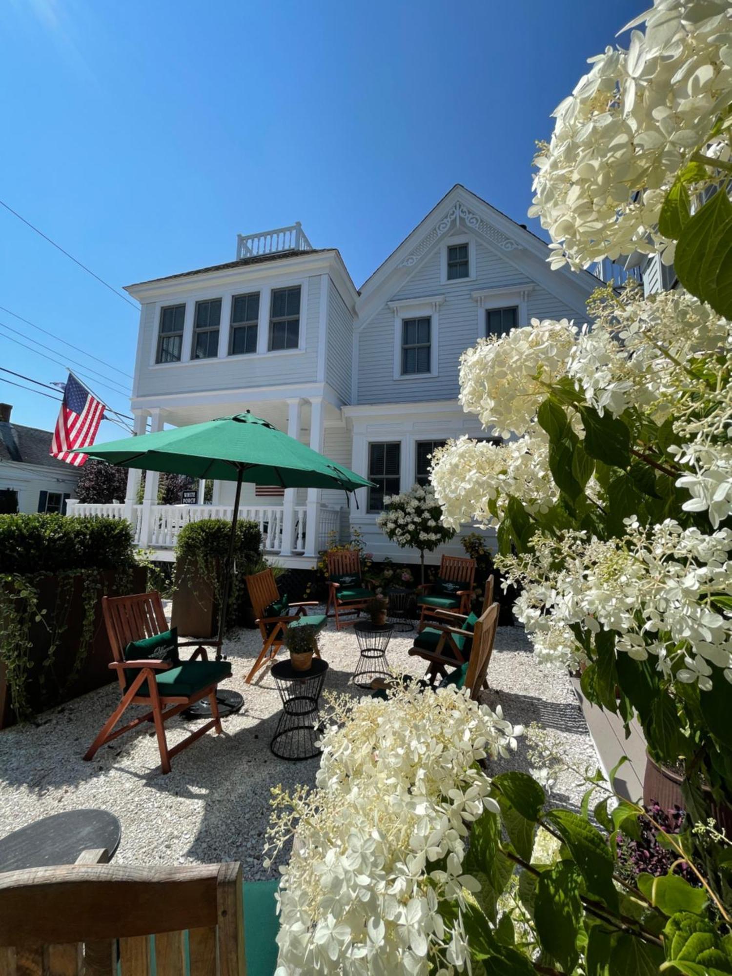 White Porch Inn Provincetown Exterior photo